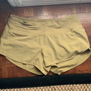 Lulu lemon speedy short